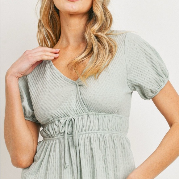 Women's Light Green Ribbed Top - Picture 1 of 4